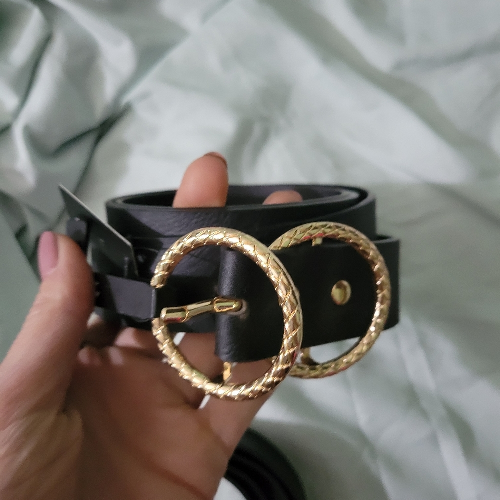 Ladies belts